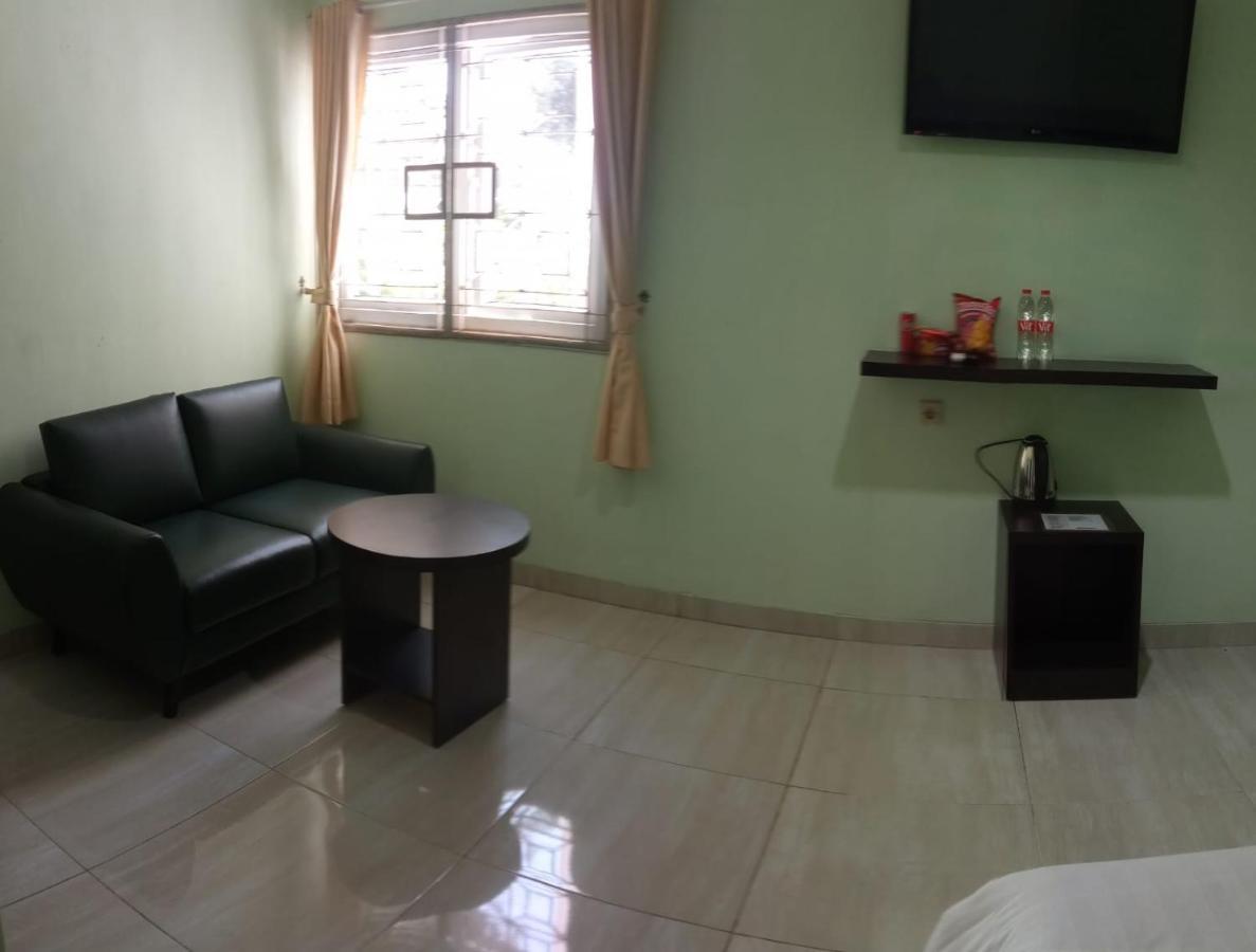 Aquina House Otel Bogor Dış mekan fotoğraf