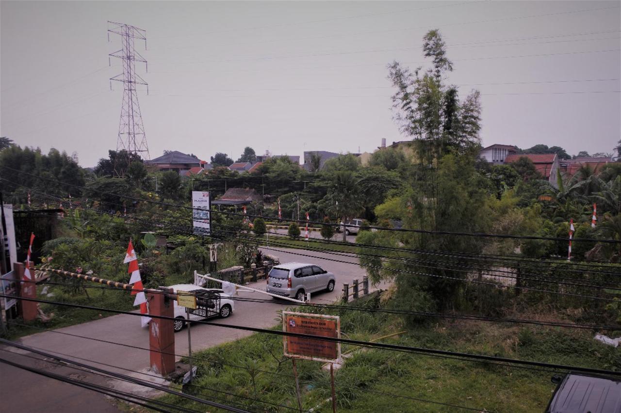Aquina House Otel Bogor Dış mekan fotoğraf