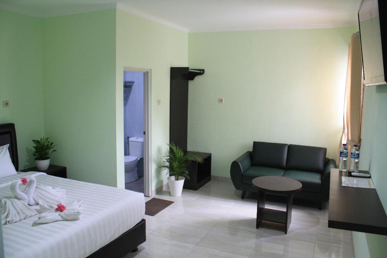 Aquina House Otel Bogor Dış mekan fotoğraf